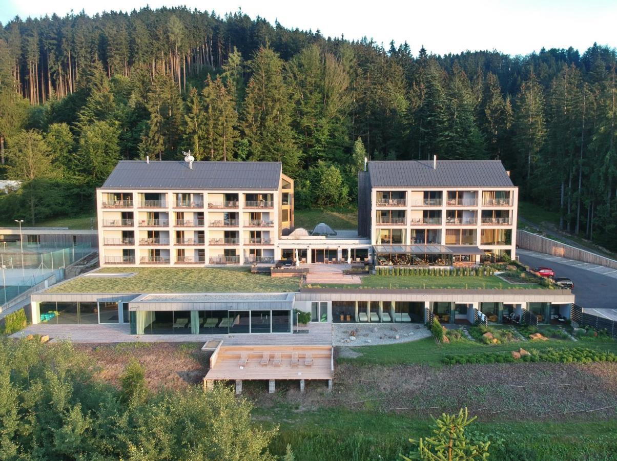Endemit Boutique Hotel & Spa Horní Bečva Esterno foto