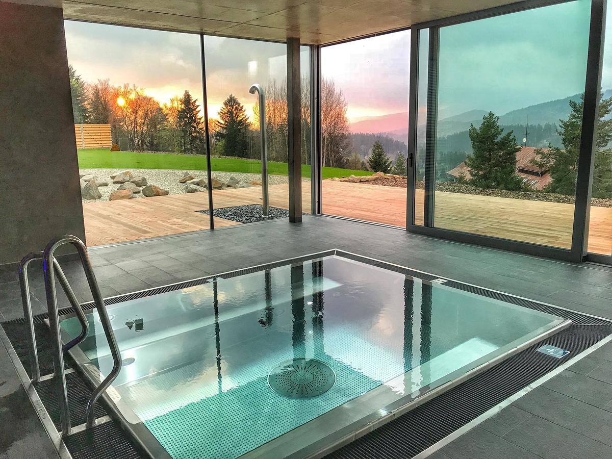 Endemit Boutique Hotel & Spa Horní Bečva Esterno foto